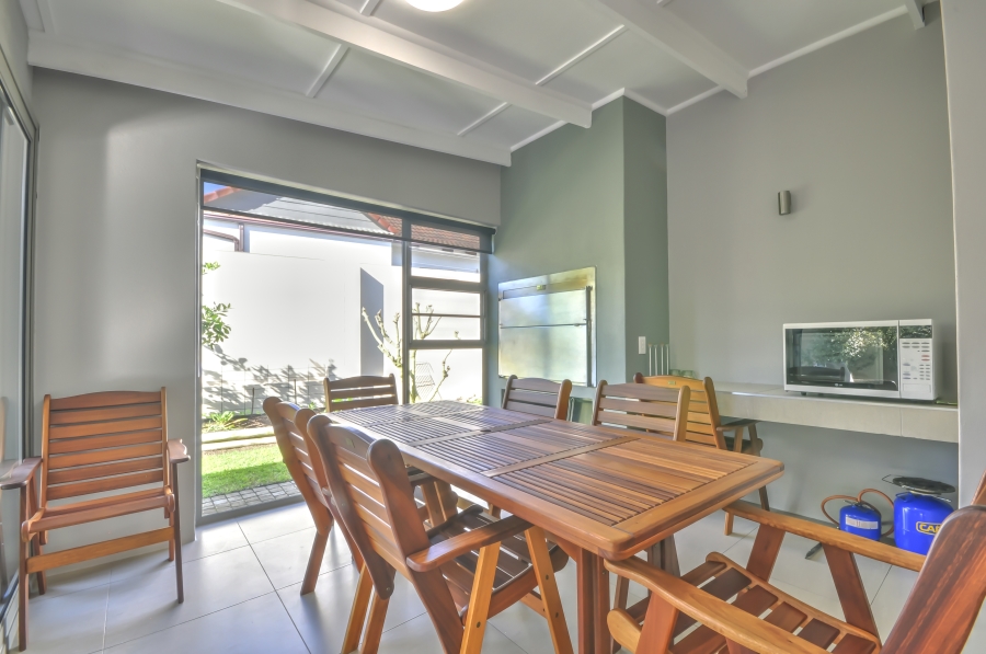 4 Bedroom Property for Sale in Earls Court Lifestyle Estate Western Cape